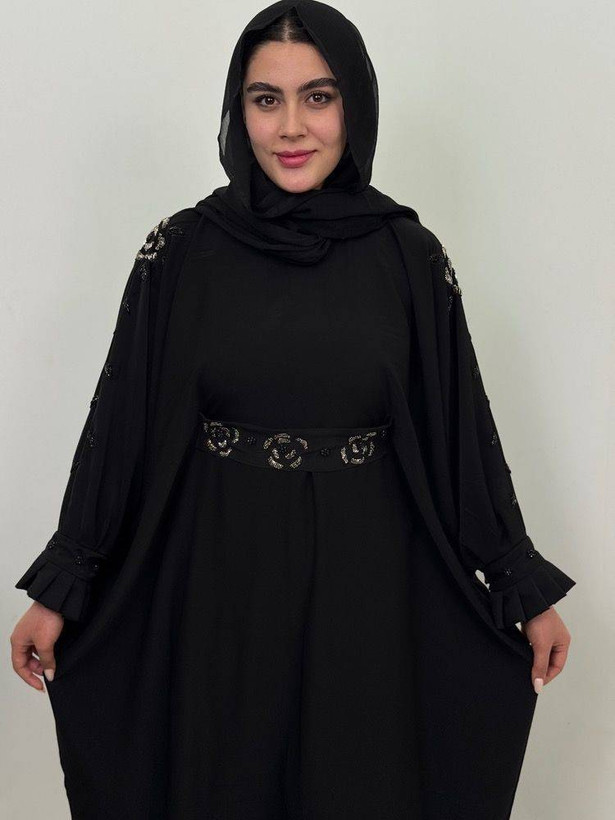 عبای بلند و زیبا الیزه با تنخوری بسیار جذاب