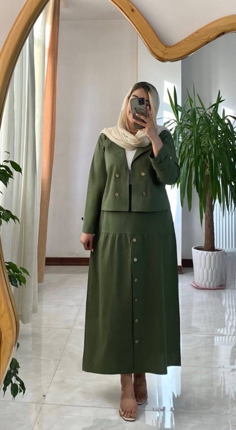 کت و‌دامن جلو‌دکمه باکلاس،شیک با تنخوری جذاب و عالی